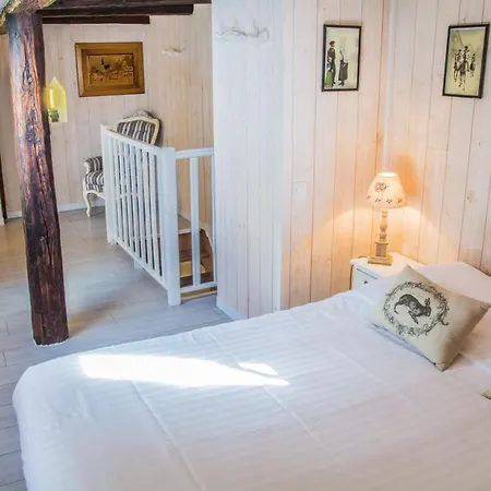 Maison Le Clos Bartholdi 公寓 *
