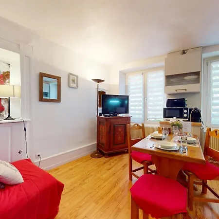Maison Le Clos Bartholdi 公寓 *